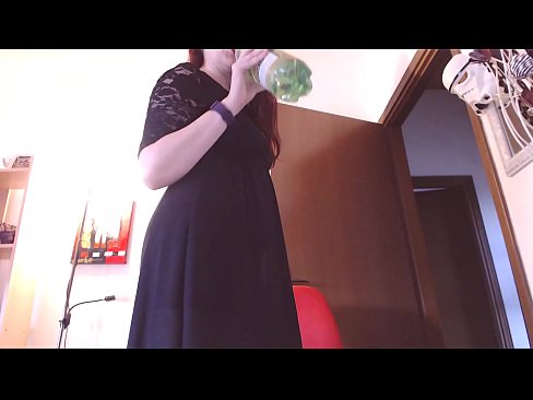 ❤️ Un escravo sumiso que adora as bragas sucias e deliciosas vese obrigado a masturbarse despois de ver este vídeo! ❤ Só porno a nós gl.pornoreino-com.ru ️❤