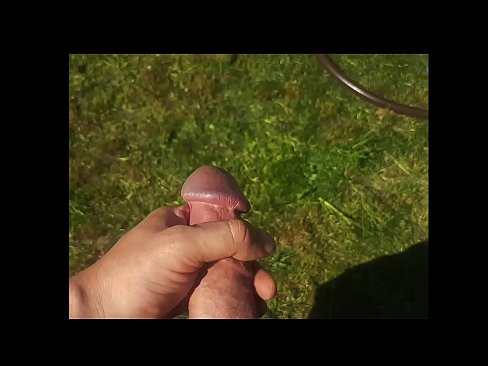 ❤️ A guapa quente recibe o seu coño rosa fodido e corre cun chorro nun xardín de verán ❤ Só porno a nós gl.pornoreino-com.ru ️❤