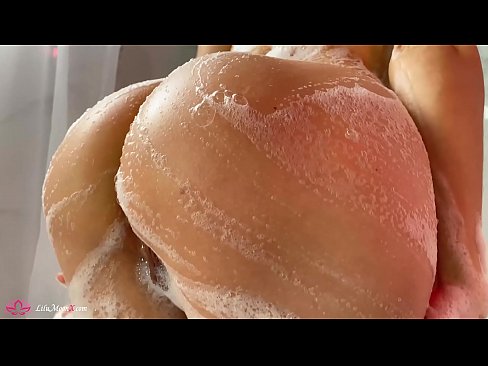 ❤️ Morena masturba o coño cun vibrador ata un orgasmo intenso na ducha ❤ Só porno a nós gl.pornoreino-com.ru ️❤